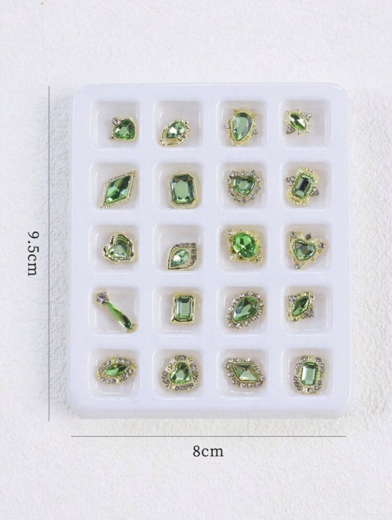 20 Piece Jade Rhinestone Nail Decoration - Image 2
