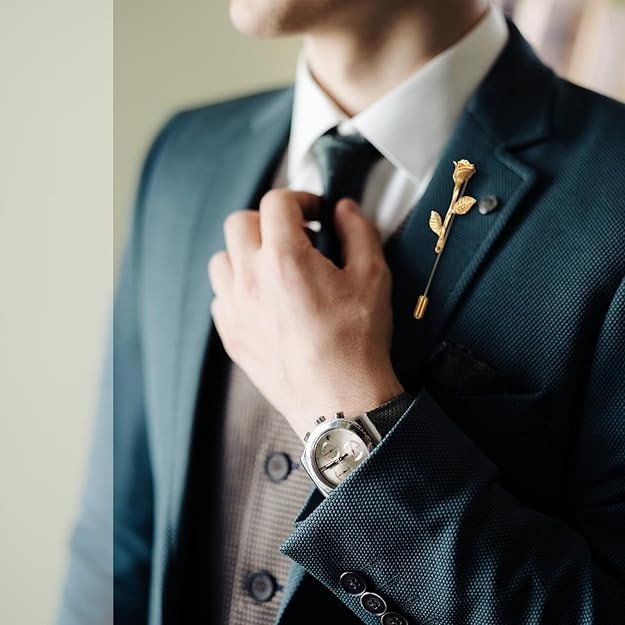 Gold Rose Lapel Pin / Brooch - Image 2